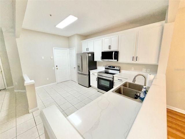 6001 TWAIN STREET 106, Orlando, FL 32835