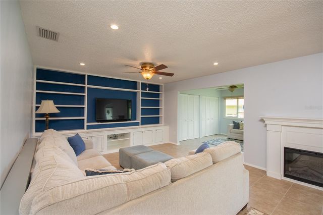 3844 BLUE STONE WAY 73, Sarasota, FL 34232