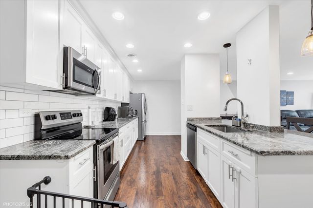 190 S WOOD DALE Road 200, Wood Dale, IL 60191