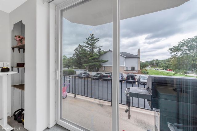 190 S WOOD DALE Road 200, Wood Dale, IL 60191