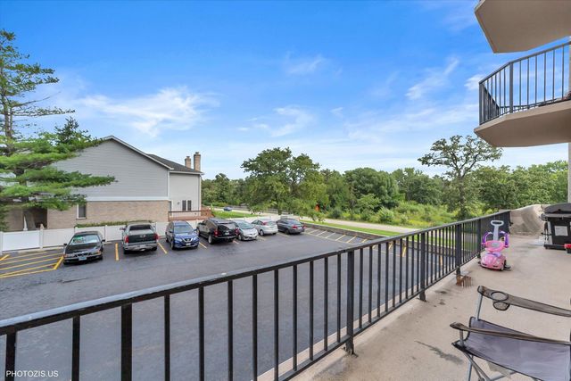 190 S WOOD DALE Road 200, Wood Dale, IL 60191