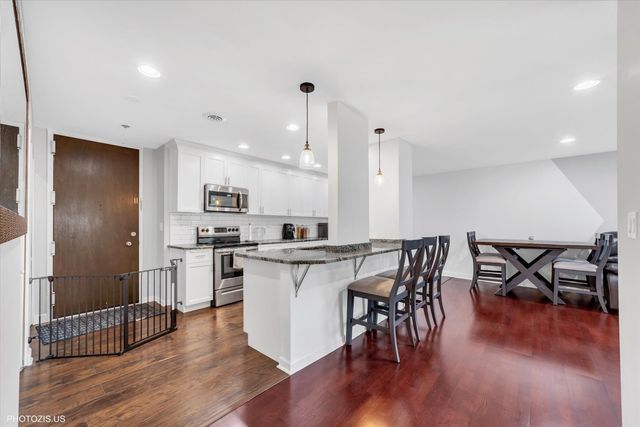 190 S WOOD DALE Road 200, Wood Dale, IL 60191