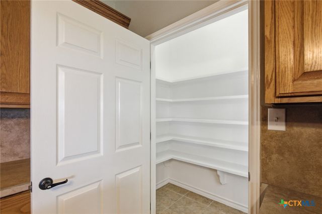 15 Huron Street, Victoria, TX 77905