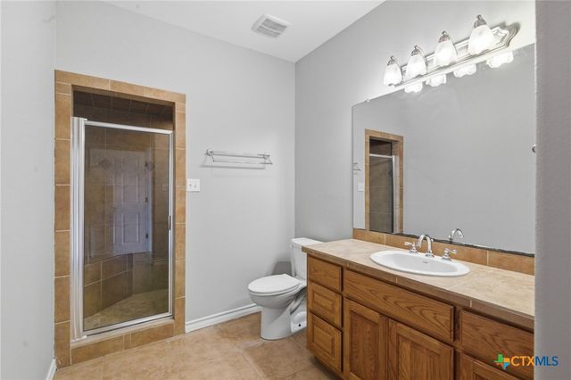 15 Huron Street, Victoria, TX 77905