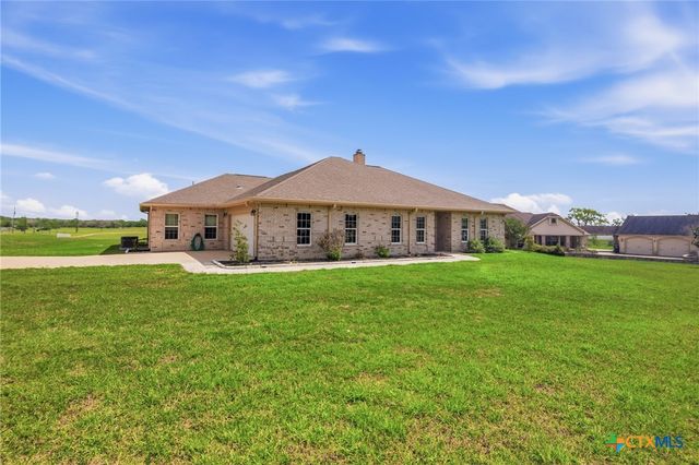 15 Huron Street, Victoria, TX 77905