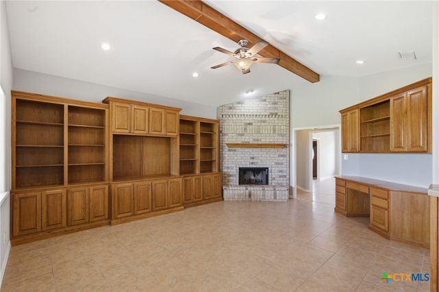 15 Huron Street, Victoria, TX 77905