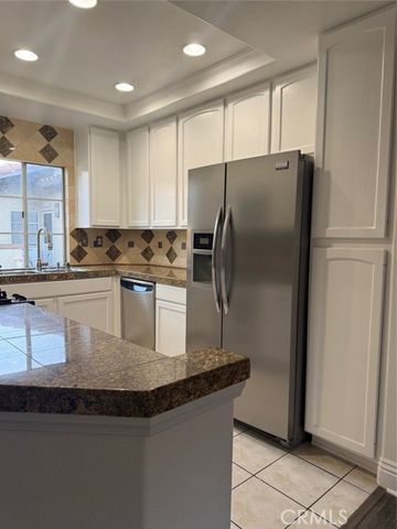 28 Via Alivio, Rancho Santa Margarita, CA 92688