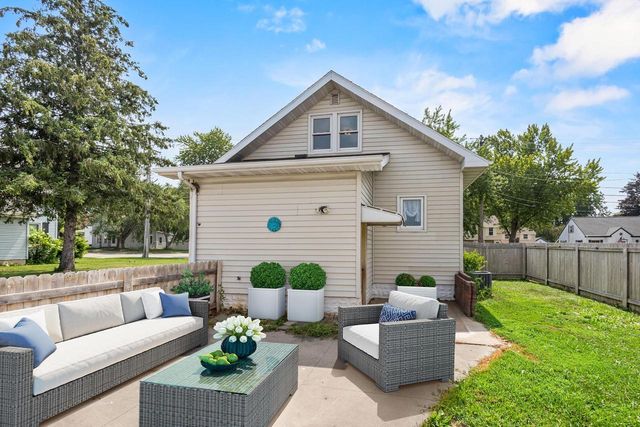 1019 DESNOYER STREET, Kaukauna, WI 54130