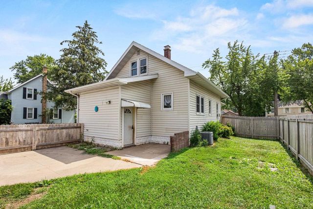 1019 DESNOYER STREET, Kaukauna, WI 54130
