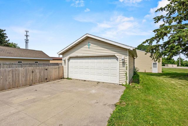 1019 DESNOYER STREET, Kaukauna, WI 54130