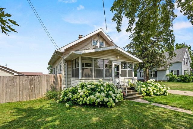 1019 DESNOYER STREET, Kaukauna, WI 54130