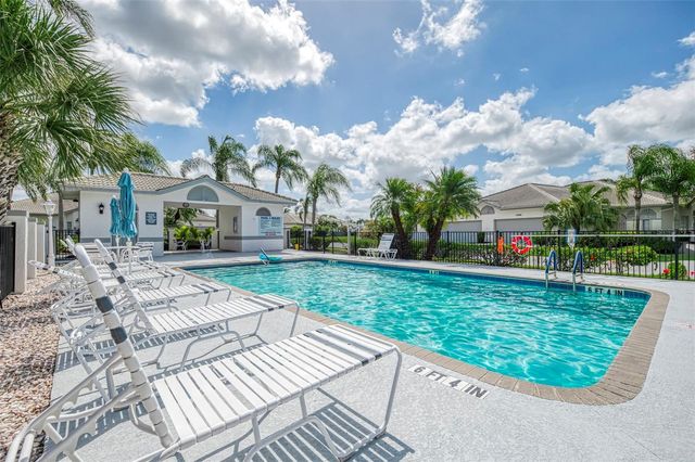 4438 LONG COMMON LANE 52, Sarasota, FL 34235