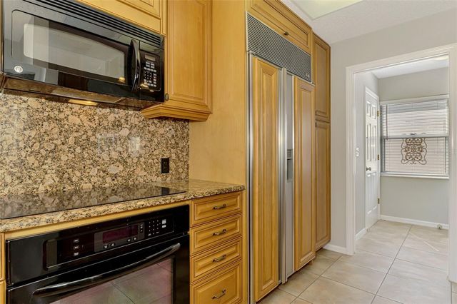 4438 LONG COMMON LANE 52, Sarasota, FL 34235