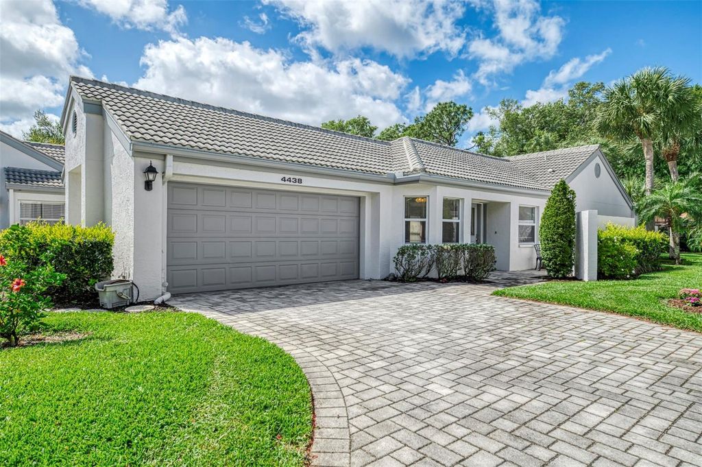 4438 LONG COMMON LANE 52, Sarasota, FL 34235