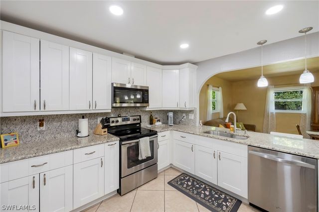 13314 Fourth ST, Fort Myers, FL 33905