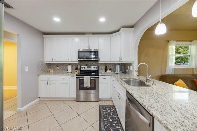 13314 Fourth ST, Fort Myers, FL 33905