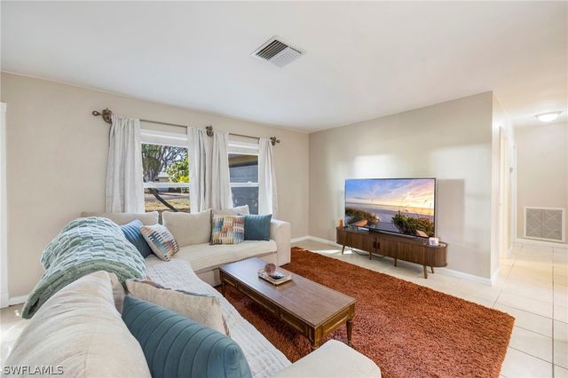 13314 Fourth ST, Fort Myers, FL 33905