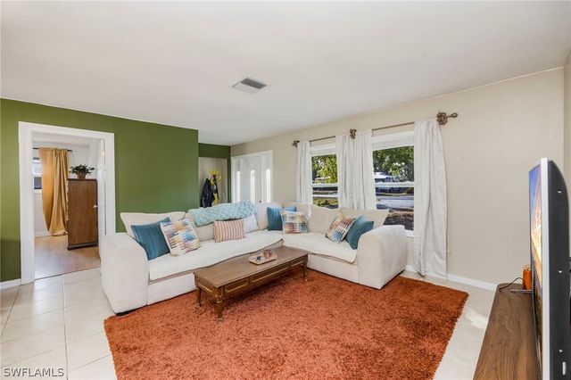 13314 Fourth ST, Fort Myers, FL 33905