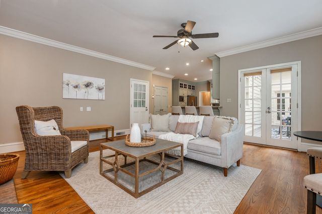 2881 Vinings Way SE, Atlanta, GA 30339