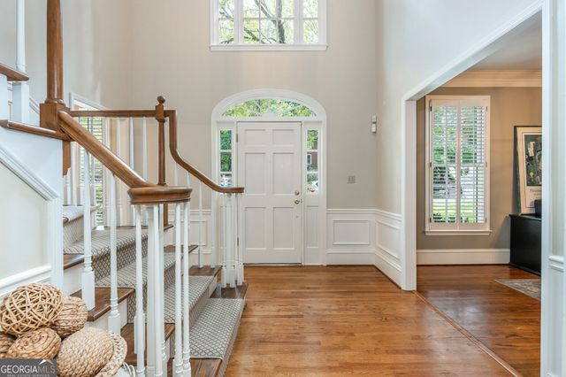 2881 Vinings Way SE, Atlanta, GA 30339