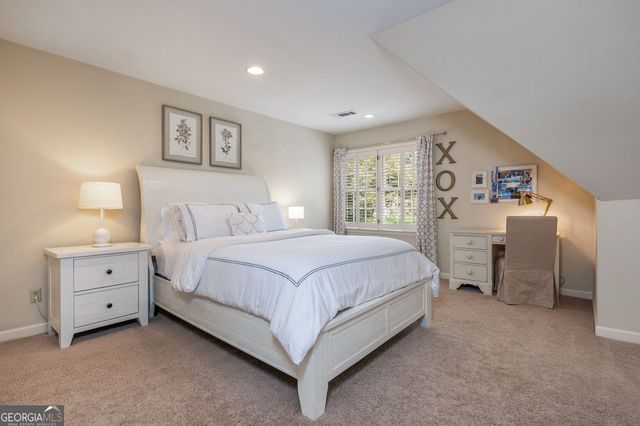 2881 Vinings Way SE, Atlanta, GA 30339