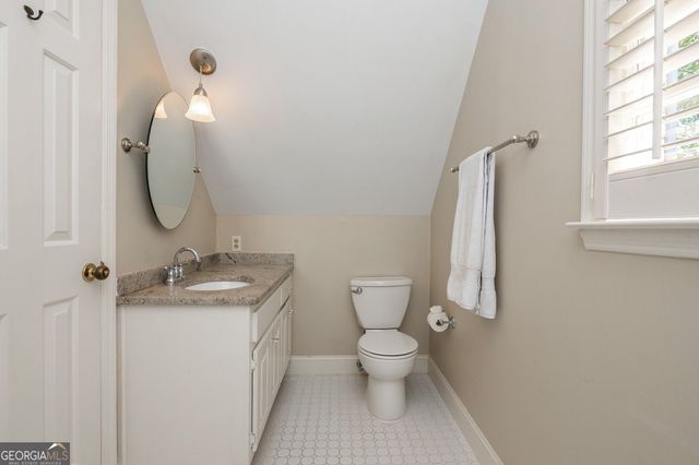 2881 Vinings Way SE, Atlanta, GA 30339