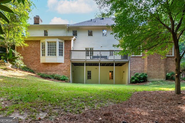 2881 Vinings Way SE, Atlanta, GA 30339