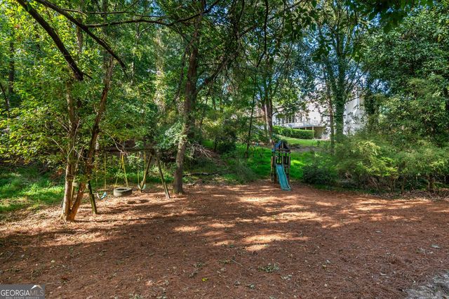 2881 Vinings Way SE, Atlanta, GA 30339