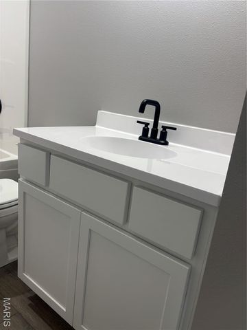 8 Ivy Lane, Fredericktown, MO 63645