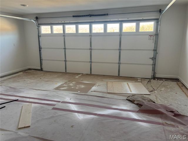 8 Ivy Lane, Fredericktown, MO 63645