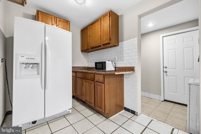 809 EASTERN AVE, Capitol Heights, MD 20743