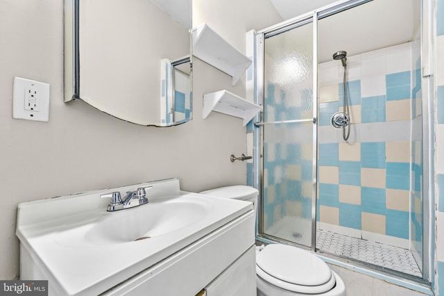 809 EASTERN AVE, Capitol Heights, MD 20743