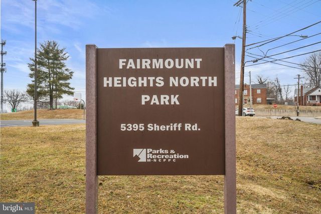 809 EASTERN AVE, Capitol Heights, MD 20743