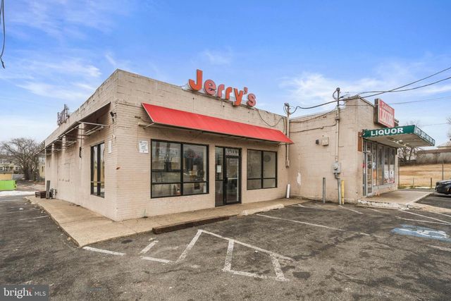 809 EASTERN AVE, Capitol Heights, MD 20743