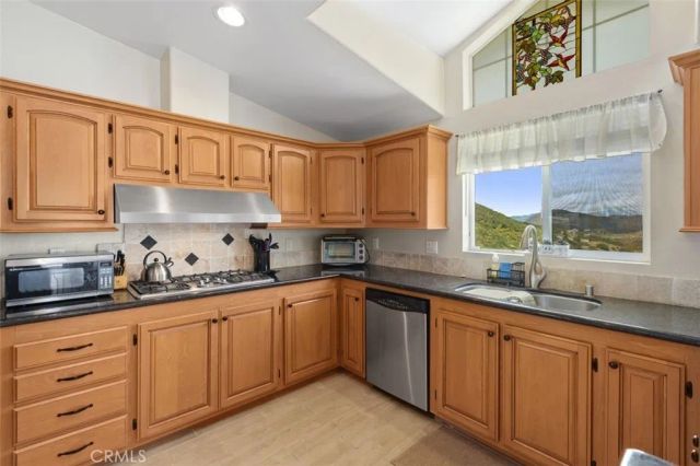 33530 Wright, Menifee, CA 92584