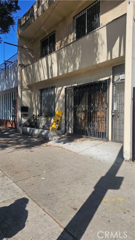 2921 W Florence, Los Angeles, CA 90043