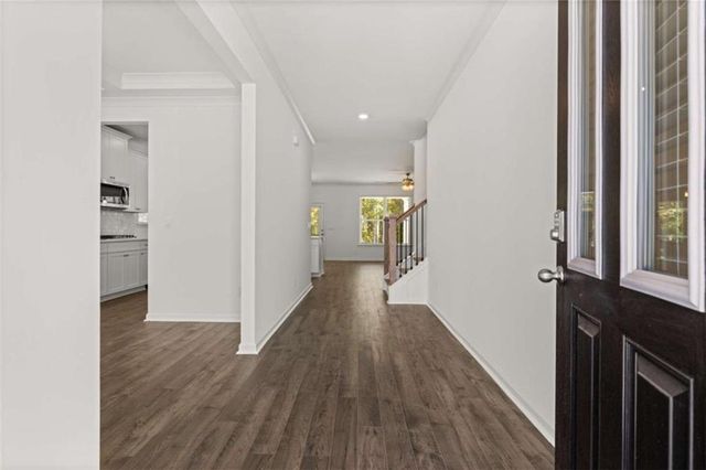 1621 Lacebark Elm Way, Lawrenceville, GA 30045