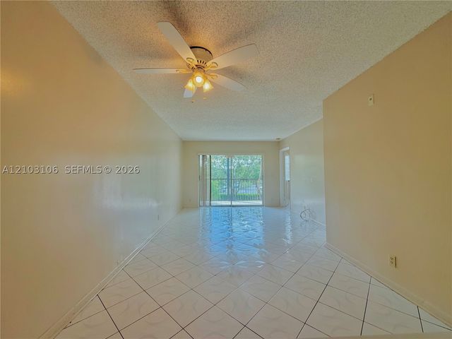 2230 N Cypress Bend Dr 308, Pompano Beach, FL 33069