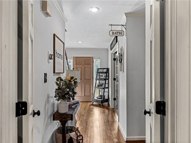 215 Pineywood Road, Griffin, GA 30224