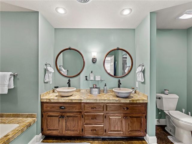 215 Pineywood Road, Griffin, GA 30224