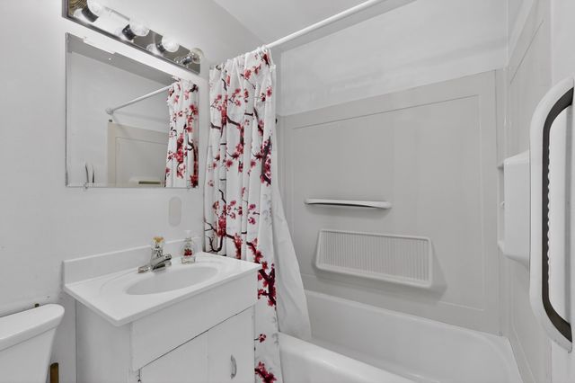 47 NM 581, Espanola, NM 87532