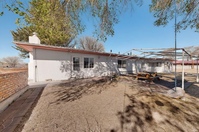 47 NM 581, Espanola, NM 87532