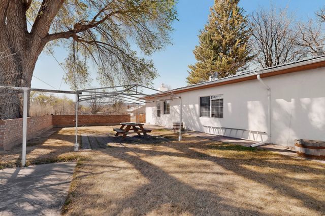 47 NM 581, Espanola, NM 87532