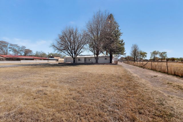 47 NM 581, Espanola, NM 87532