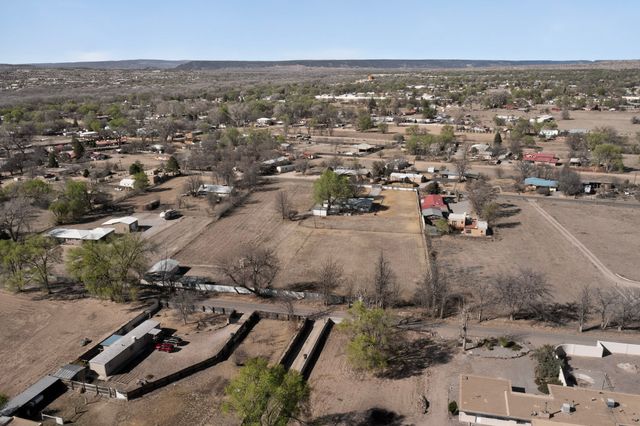 47 NM 581, Espanola, NM 87532