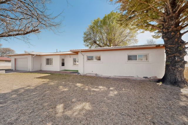 47 NM 581, Espanola, NM 87532