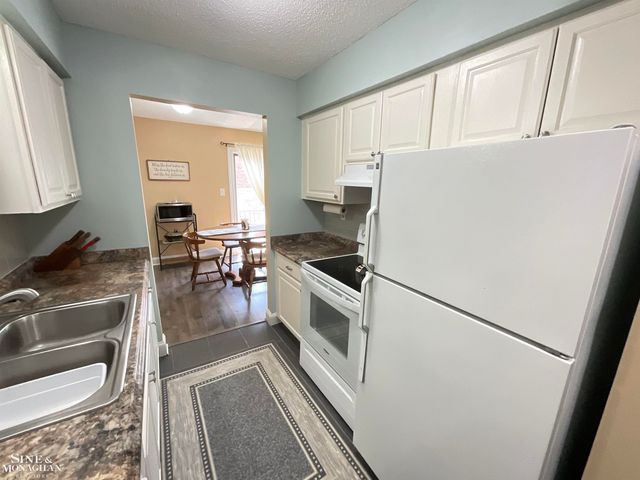 1900 River Rd D5 Road, Marysville, MI 48040