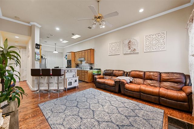 8117 Cherry Laurel Lane, Irving, TX 75063