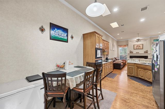 8117 Cherry Laurel Lane, Irving, TX 75063