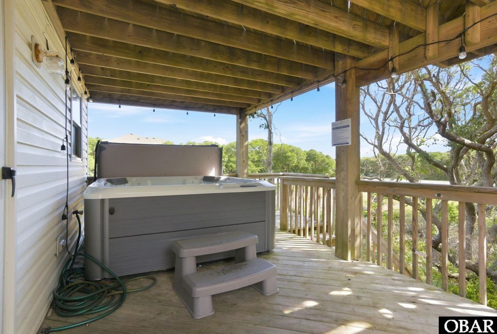 Image 33 of property listing at 4225 Johnston Lane Lot 420, Kitty Hawk, NC 27949